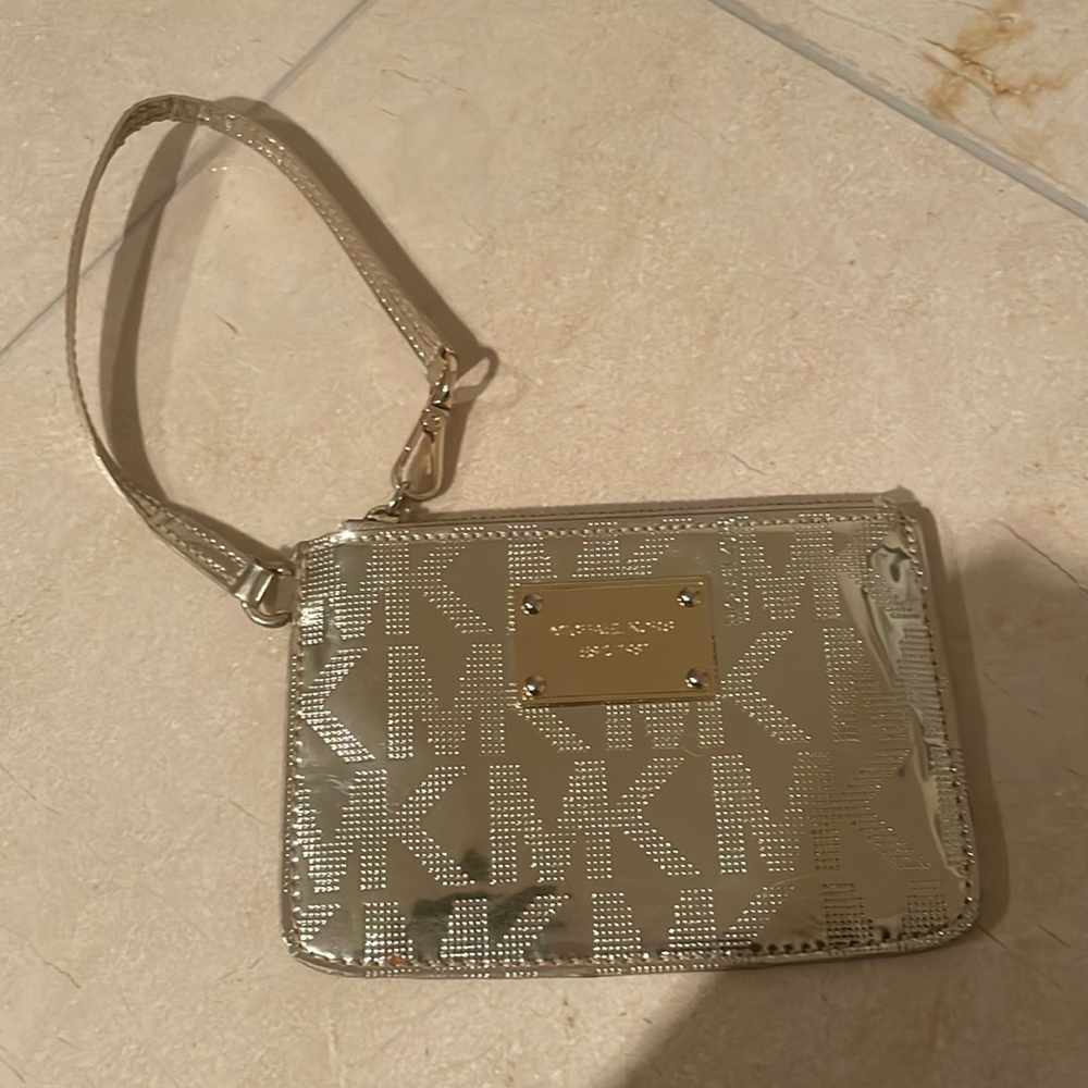 Michael Kors wristlet